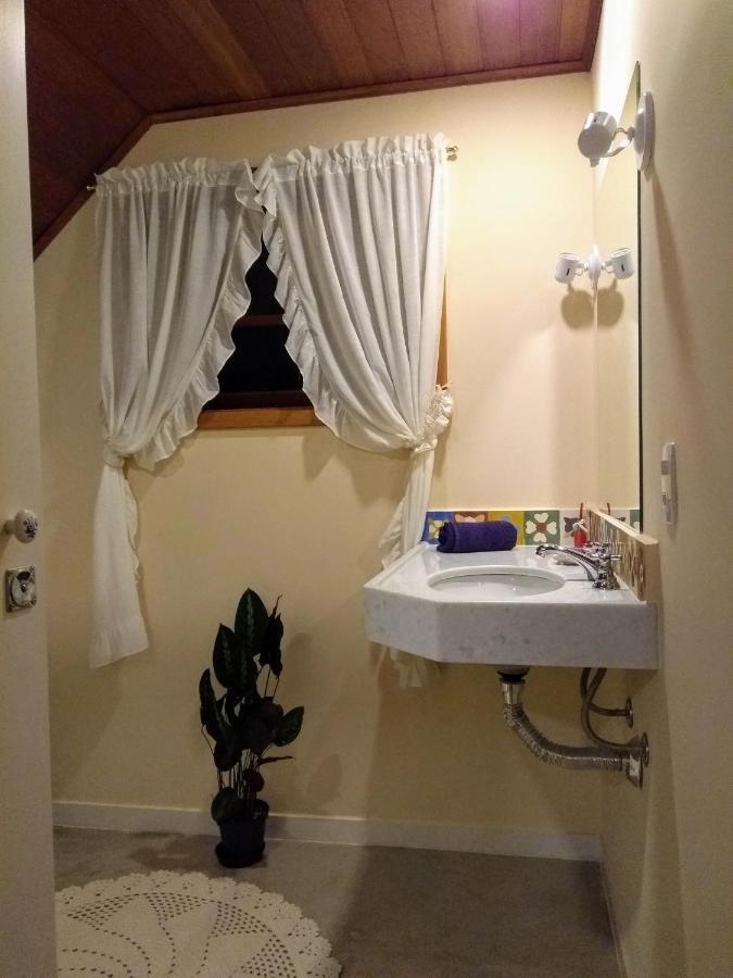 Recanto Manacas Hotell Petrópolis Exteriör bild